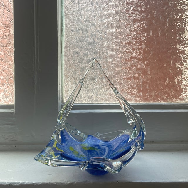 Vintage Murano glass bowl. Impeccable craft and lines. Perfect to style every naked side or coffee table or add a pop of...