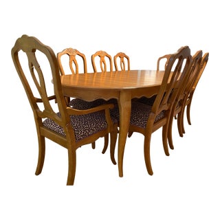 Ethan Allen Country French Dining Table & 8 Chairs For Sale