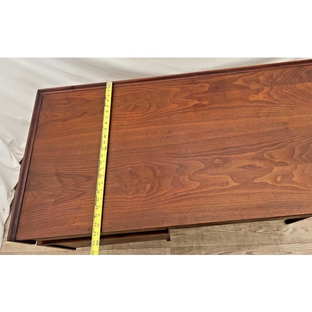 Rare Mid-Century Modern Walnut Desk by Merton Gershun for Dillingham "Esprit" For Sale - Image 12 of 15