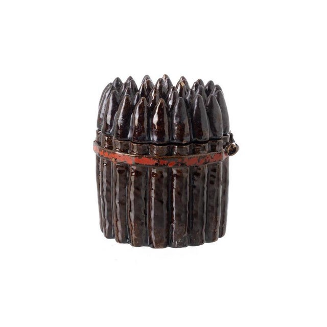 Earthenware Asparagus Box with Lid from Caldas For Sale - Image 6 of 6