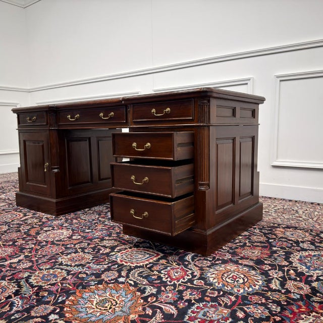 Classic English Desk Green Leather Inlay For Sale - Image 15 of 18