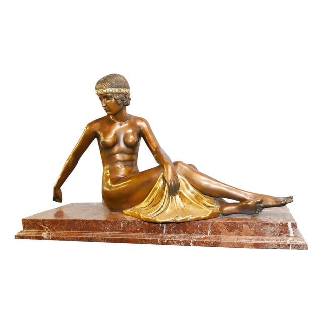 Large Art Deco Statue Female Nude Figurine in Resin For Sale