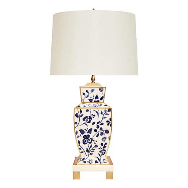 Matthew Izzo Home Bianca Handpainted Metal Tole Table Lamp. Vine Design With Brass Base and Linen Shade For Sale