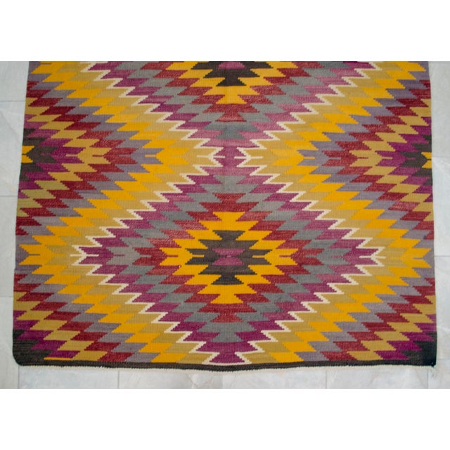 Vintage Turkish Handwoven Kilim Rug – Tribal Flatweave, Boho Farmhouse Style – 5′5″ X 10′6″ For Sale - Image 9 of 12