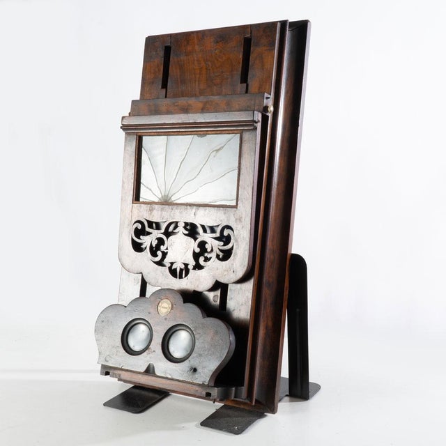 Rare 19th century Roswell's graphoscope with cards. Great piece to help add the antique look to any house.