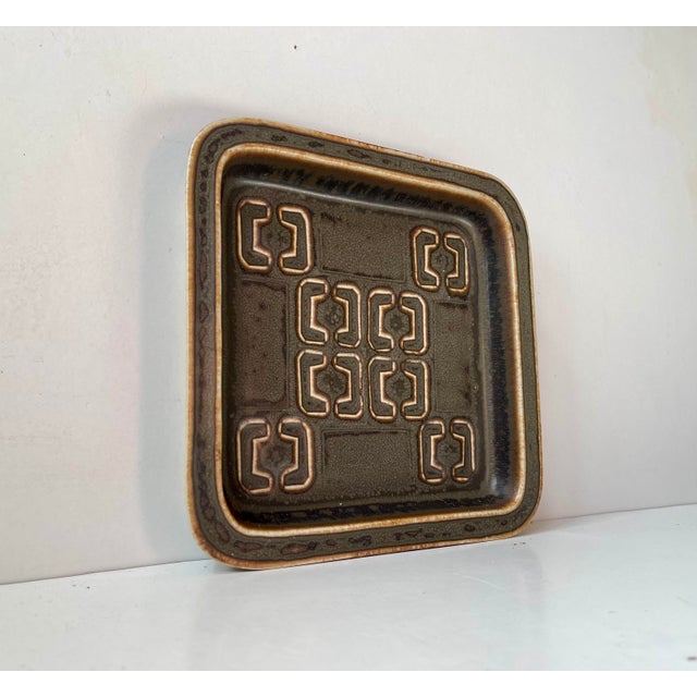 Bing & Grondahl Cubist Glazed Stoneware Dish by Valdemar Petersen for Bing & Grondahl, 1960s For Sale - Image 4 of 9