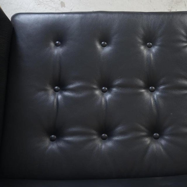 Spoke Back Sofa in Black Leather by Børge Mogensen, 1970s For Sale - Image 9 of 18