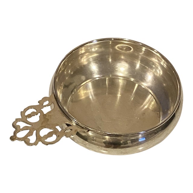 1950s Traditional Sterling Silver Porriger Cup or Bowl With Detailed Handle Wallace Silver For Sale