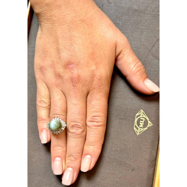 11.6 Ct Chrysoberyl Cats Eye Unisex Ring With Marquise Diamond Set in platinum For Sale - Image 12 of 18