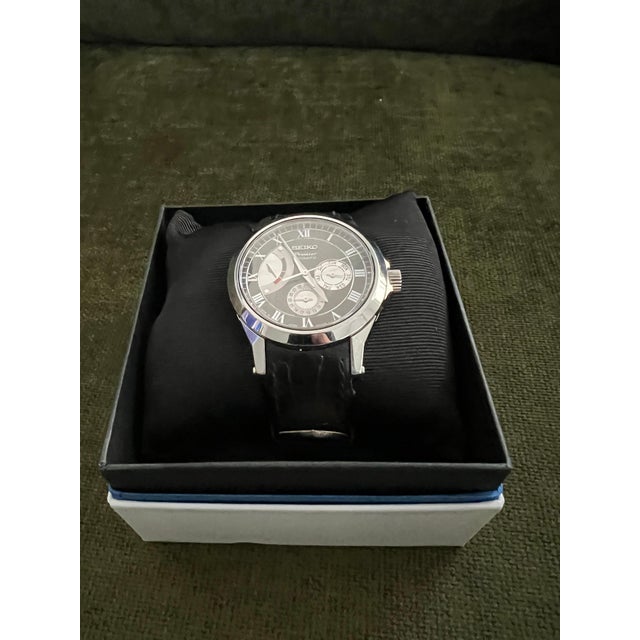 Seiko Premier Automatic 2010 Original Box, Steel Case, Black Lather, Steel Clasp For Sale - Image 4 of 9