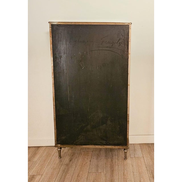 Brushed Steel Mirrored French Display Case / Vitrine, Circa 1920 For Sale In San Francisco - Image 6 of 6