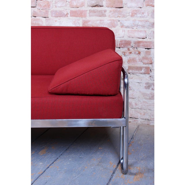 1930s Bauhaus Sofa in Chrome and Upholstery by Hynek Gottwald, Czech, 1930s For Sale - Image 5 of 17