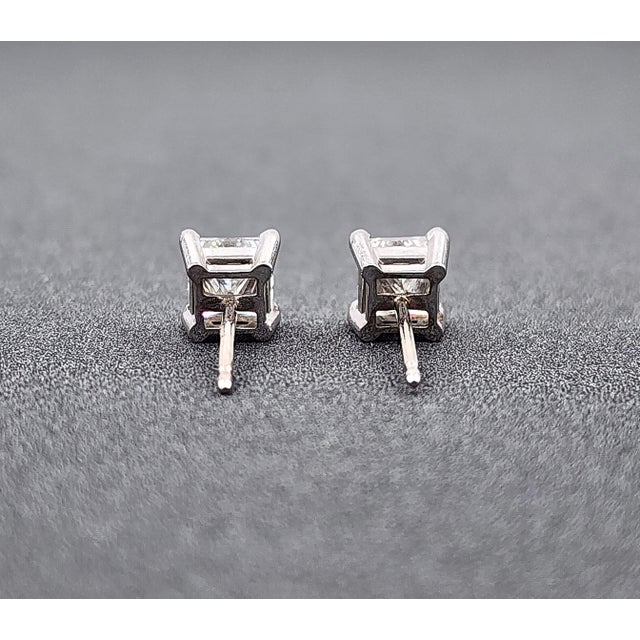 1.00 Ct Princess Cut Diamond Studs, Pair For Sale In Chicago - Image 6 of 8