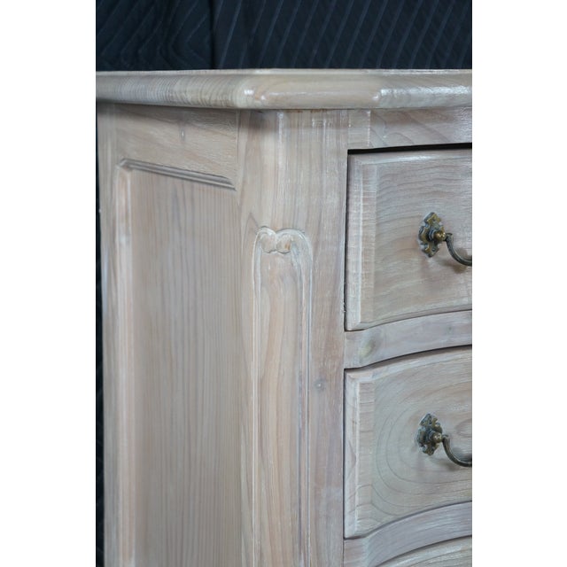 Vintage French Provincial Bleached Oak 3-Drawer Chest Nightstand Commode Dresser For Sale - Image 10 of 18