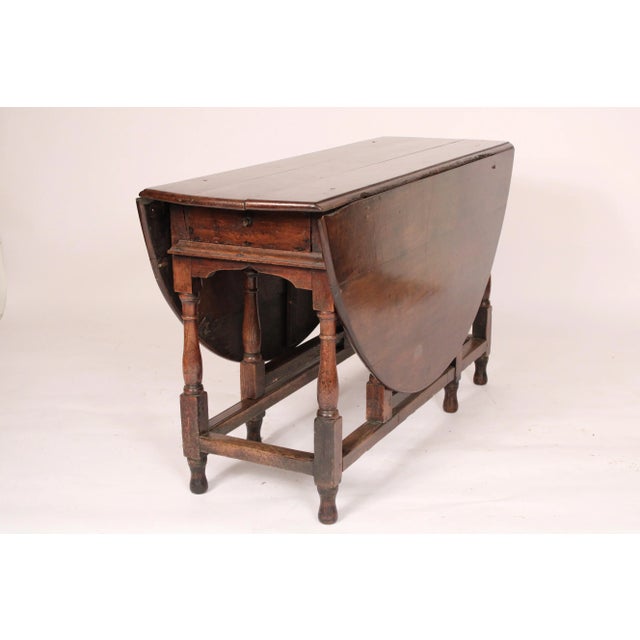Antique William & Mary Style Oak Gateleg Table For Sale - Image 4 of 12