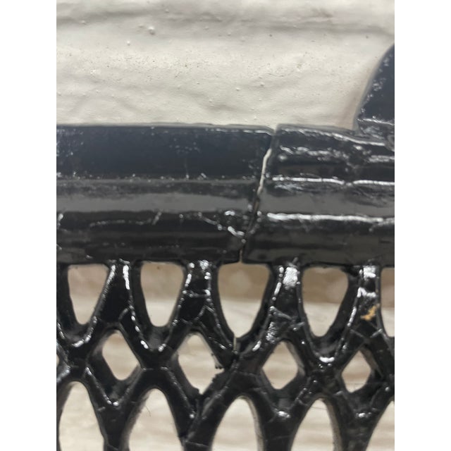Late 19th Century 19th-Century 2-Piece Cast Iron Fireplace Surround & Removable Rosette Gate – Demopolis, Al Estater 27" X 20.5" For Sale - Image 5 of 6