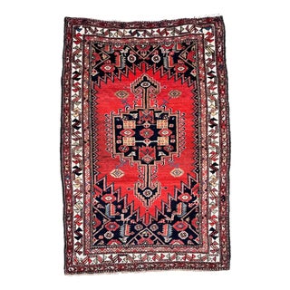 Antique Luri Rug in Wool, 1920s For Sale