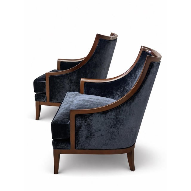 Mid-Century Modern Pair of Italian Mid-Century Style Lounge Club Chairs Upholstered in Gp&j Baker Kings Velvet For Sale - Image 3 of 6