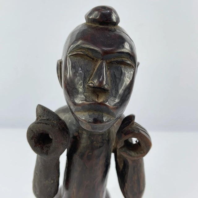 The Kongo people, a Bantu ethnic group spread across present-day Congo regions, boast a vibrant artistic heritage, notably...