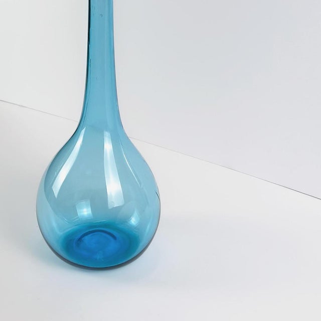 Mid-Century Pale Blue Glass Bottle Vase by Arthur Percy for Gullaskruf, Sweden, 1960s For Sale - Image 3 of 10
