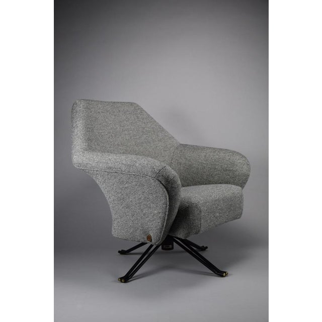 Mid-Century Italian P32 Lounge Chair by Osvaldo Borsani for Tecno, 1960 For Sale - Image 13 of 14