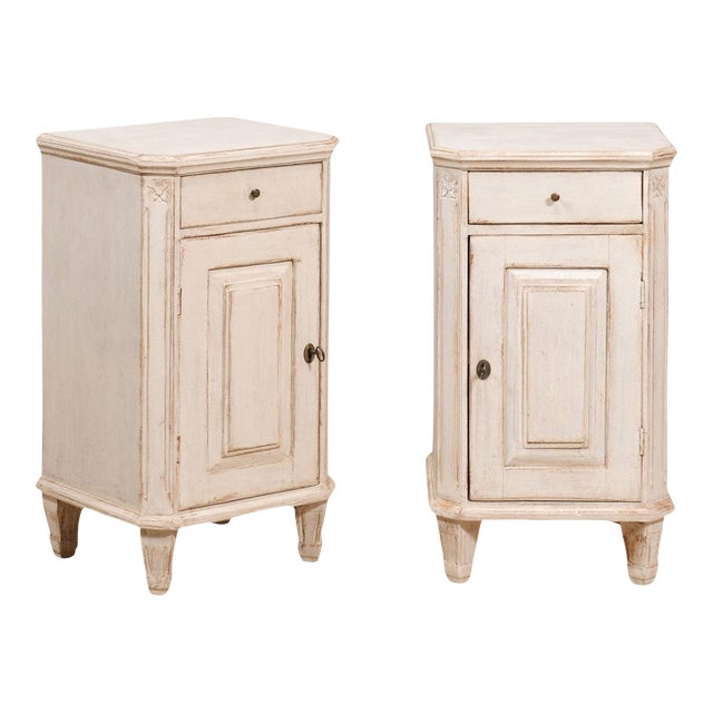 Swedish Gustavian 1880s Light Gray Nightstands with Drawers and Doors - A Pair For Sale