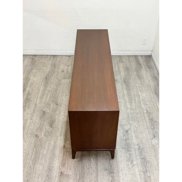 American of Martinsville Mid Century Modern Dresser For Sale - Image 4 of 11