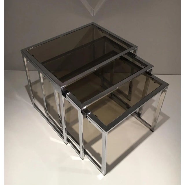 Mid-Century Modern Circa 1970 French Chromed Nesting Tables with Smoked Glass Shelves - Set of 3 For Sale - Image 3 of 13