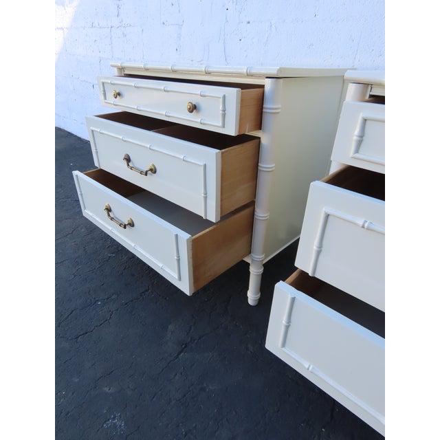 Hollywood Regency Thomasville Hollywood Regency Faux Bamboo Nightstands Bedside Tables a Pair 6644 For Sale - Image 3 of 18