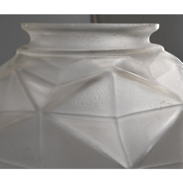French Art Deco Pendant Light by Degue - 1930 France For Sale - Image 10 of 12