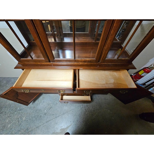 1980s Americana Cherry Buffet and Hutch For Sale In Pittsburgh - Image 6 of 8