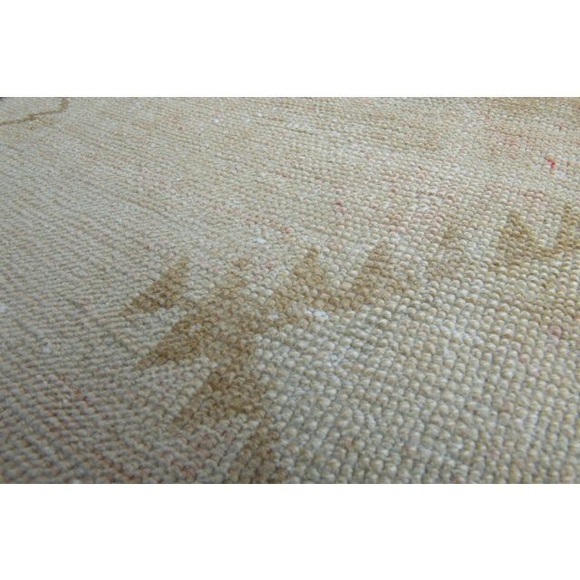 Turkish 1970s Vintage Handmade Wool Cotton Turkish Beige Area Rug For Sale - Image 3 of 11