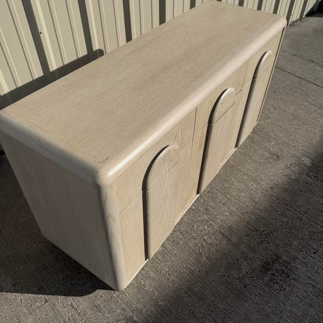 Wood 1980s Arched Door Credenza in Pickled Oak For Sale - Image 7 of 10