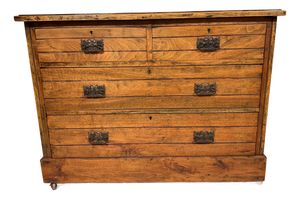 Edwardian Chest of Drawers in Oak, 1910