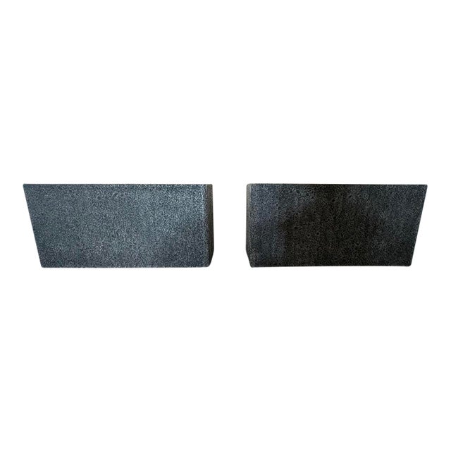 Rh Paxos Square Planter – Size F 39½"w × 19½"d × 19½"h | Carbon | Set of 2 | Upscale Staging For Sale