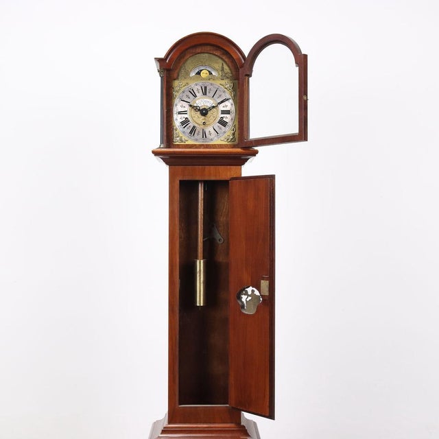 Vintage Pendulum Clock For Sale - Image 3 of 13