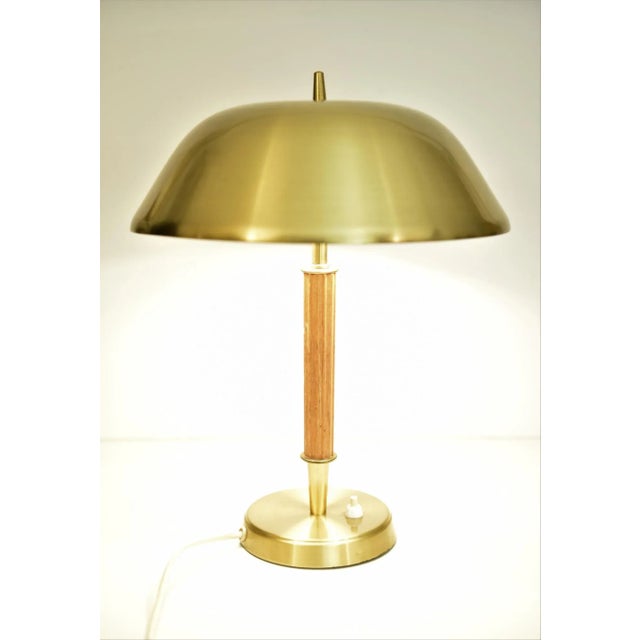 Swedish Art Deco Brass and Oak Table Lamp by Falkenbergs Belysning Ab, 1940s For Sale - Image 4 of 11