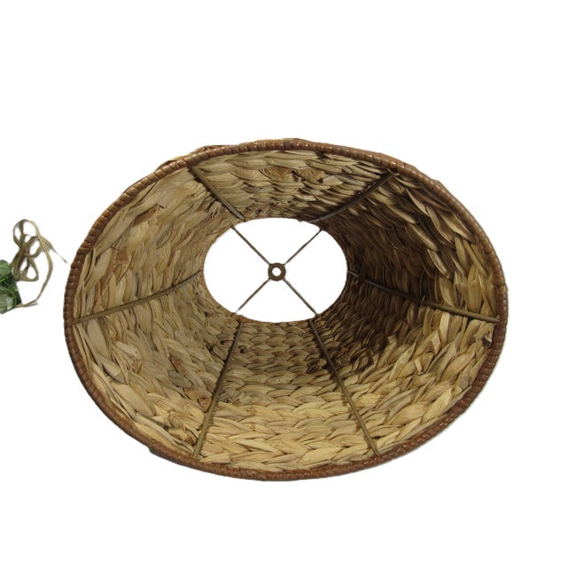 Vintage Water Hyacinth Braided Reed Lamp Shade For Sale - Image 11 of 12