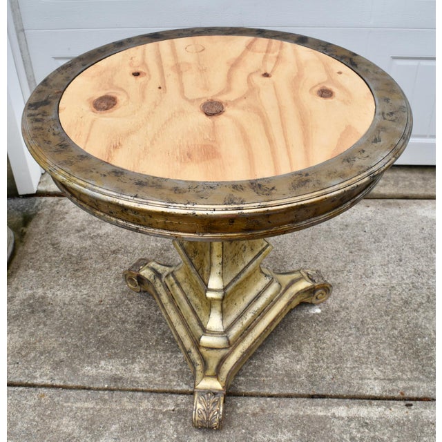 Vtg. Pair Italian Regency Style Carved Wood Pedestal End Tables W/Mirrored Tops For Sale - Image 13 of 15