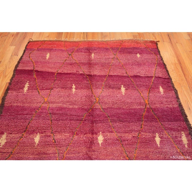 Moroccan Nazmiyal Collection Berber Design Vintage Moroccan Area Rug For Sale - Image 3 of 7