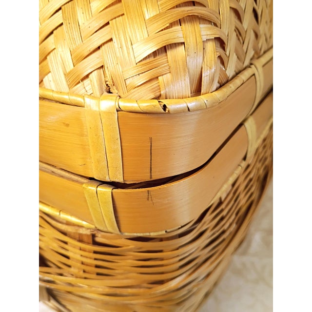 Decorative Anglo-Indian Inspired Style Bamboo Rattan Blanket Hamper | Large Chinoiserie Keepsake Chest | Vintage Lidded Storage For Sale - Image 16 of 16