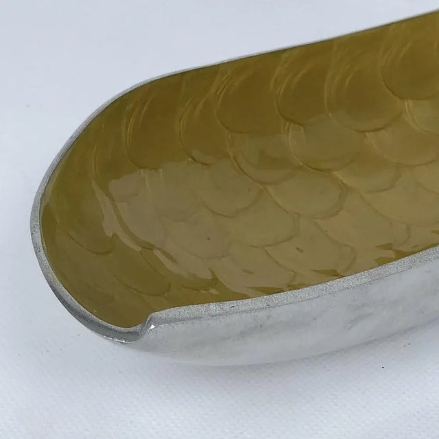1970s Vintage Italian Enamelled Aluminum Dish, 1970s For Sale - Image 5 of 11