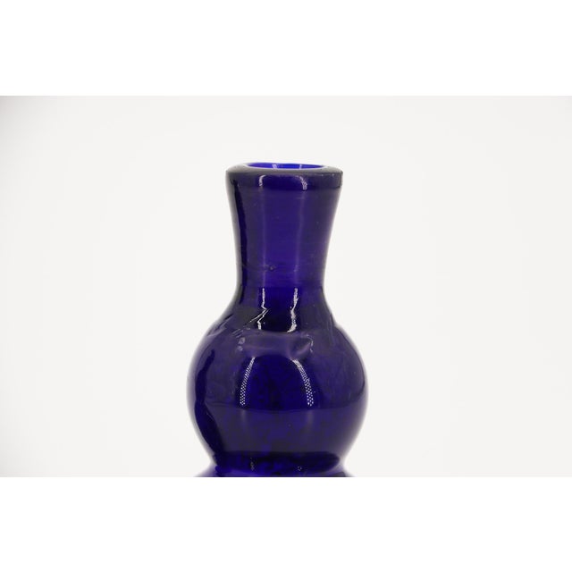 Blue Pair of 19th Century Portuguese Blue Hand-Blown Glass Perfume Bottles For Sale - Image 8 of 16
