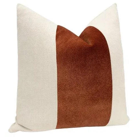 Contemporary 22" Amber Venetian Velvet Panel & Linen Pillows - a Pair For Sale - Image 3 of 5