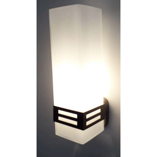 1990s Set of Twelve Grattacielo Frosted Murano Glass Sconces, Italy, 1990's. For Sale - Image 5 of 9