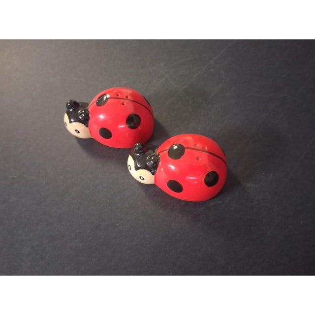 Mid-Century Modern Mid Century Modern Kitschy Ceramic Ladybug Salt & Pepper Shakers- A Pair For Sale - Image 3 of 9