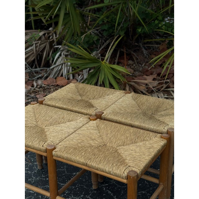 Vintage Pair of Handwoven Rush Seat Benches in Solid Oak – French Country Style For Sale - Image 9 of 9