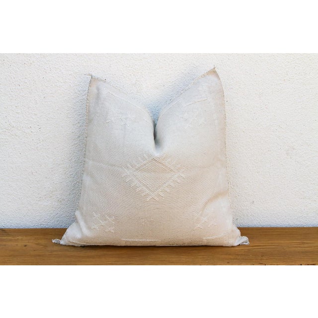 24" Riad Weave Moroccan Silk Pillow For Sale - Image 4 of 9