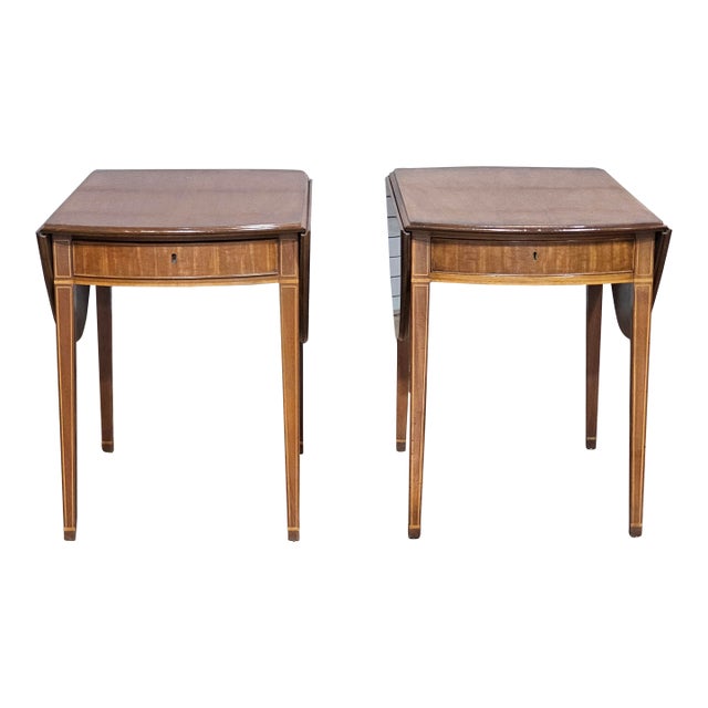 1980s Pair of Kittinger Williamsburg Mahogany Pembroke Table Drop Leaf Tables Cw 27 For Sale