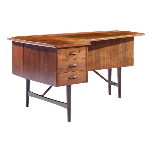 Peter Lovig Nielsen Mid Century Danish Rosewood Boomerang Desk For Sale